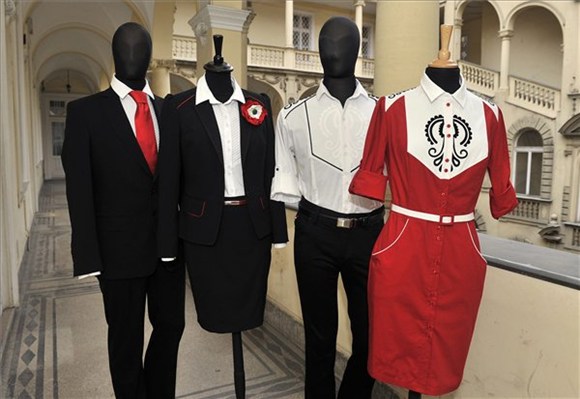Magyarország bevonuló öltözéke